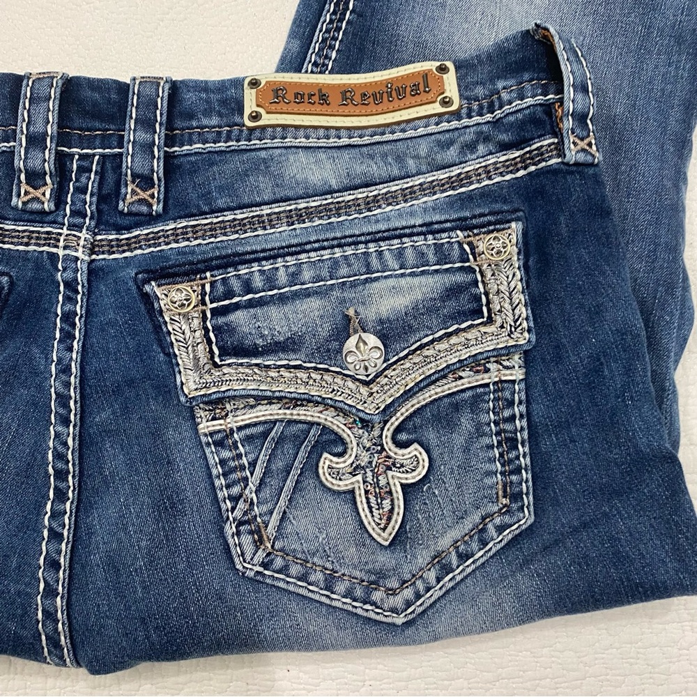 Like New Rock revival Ena  Stretch Jeans Size 34 - Picture 3 of 13